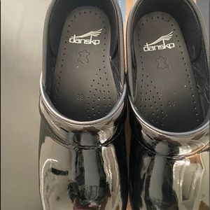 COPY - Black patent leather Dansko. NWOT